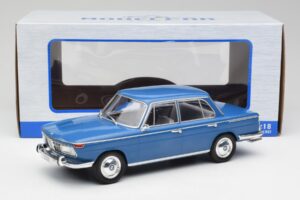 BMW 2000 Tilux E120 Caribe Blue MCG 1:18 MCG18291 Diecast — photo 6 of 6