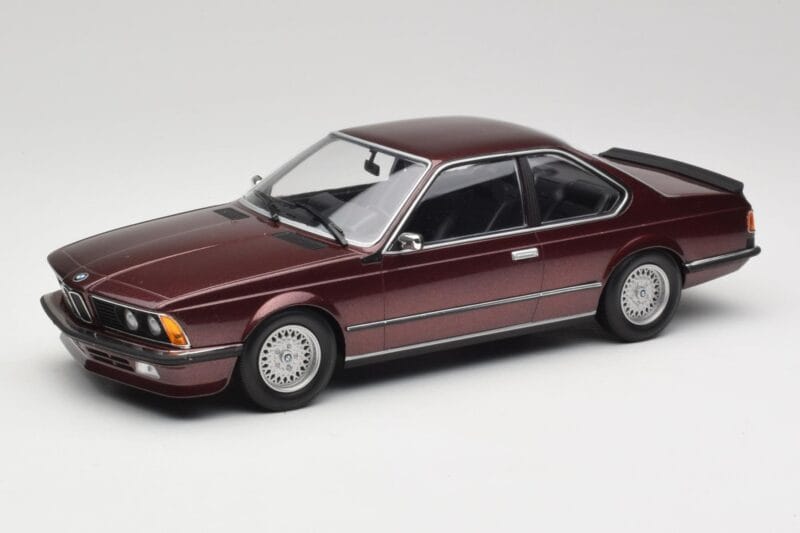BMW 635 CSi E24 Karmesinrot Metallic Minichamps 1:18 155028105 Diecast