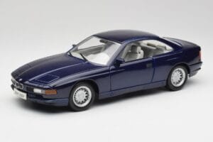 BMW E31 850i Mauritius Blue Maisto 1:18 438813100299 Diecast