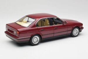 BMW 535i E34 Red Minichamps 1:18 100024002 Diecast — photo 3 of 8