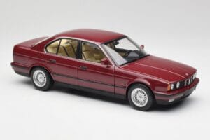 BMW 535i E34 Red Minichamps 1:18 100024002 Diecast — photo 6 of 8