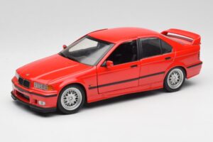 BMW 318is E36 Red UT Models 1:18 180024302 Diecast