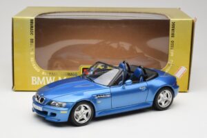 BMW Z3 E36 M Roadster Estoril Blue Bburago 1:18 3349-M1 Diecast — photo 8 of 8