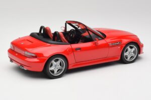 BMW Z3 E36 M Roadster Imola Red UT Models 1:18 20411 Diecast — photo 3 of 8