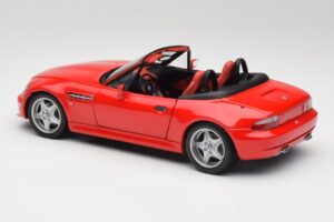 BMW Z3 E36 M Roadster Imola Red UT Models 1:18 20411 Diecast — photo 7 of 8