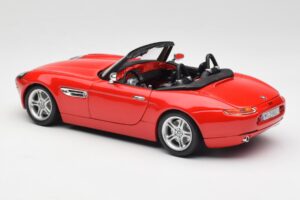 BMW Z8 E52 Roadster Bright Red Bburago 1:18 12032 Diecast — photo 7 of 8