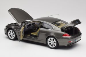 BMW 6 E63 Coupe Light Bronze Kyosho 1:18 80430153283 Diecast — photo 5 of 8