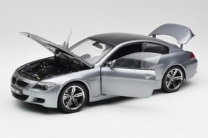 BMW M6 E63 Silver Grey Kyosho 1:18 08703GR Diecast — photo 2 of 8