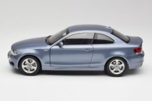 BMW 1 E82 Coupe Blue Kyosho 1:18 80430427065 Diecast — photo 4 of 8