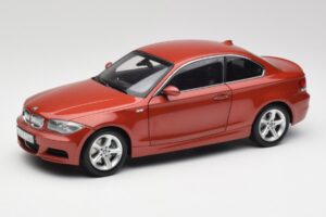 BMW 1 E82 Coupe Orange Kyosho 1:18 80430427064 Diecast