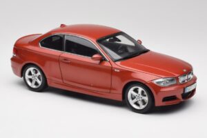 BMW 1 E82 Coupe Orange Kyosho 1:18 80430427064 Diecast — photo 6 of 8