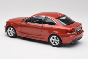 BMW 1 E82 Coupe Orange Kyosho 1:18 80430427064 Diecast — photo 7 of 8