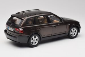 BMW X3 E83 3.0d Dark Brown Metallic Kyosho 1:18 80430300736 Diecast — photo 3 of 8