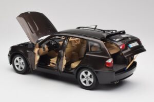 BMW X3 E83 3.0d Dark Brown Metallic Kyosho 1:18 80430300736 Diecast — photo 5 of 8