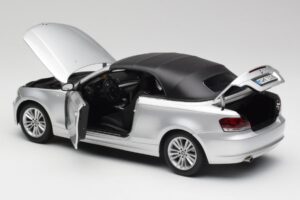 BMW 135i E88 Cabriolet Titan Silver Kyosho 1:18 80430427021 Diecast — photo 5 of 8