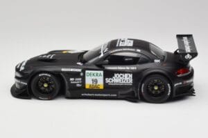 BMW Z4 E89 GT3 #19 Pixum C. Hurtgen / D. Baumann Spa 24 Hours Winner 2013 Minichamps 1:18 151132399 Diecast — photo 3 of 6