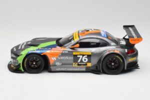 BMW Z4 E89 GT3 #76 Schubert Motorsport Dubai 24 Hours 2014 Minichamps 1:18 151142376 Diecast — photo 3 of 6