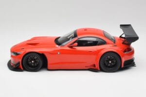 BMW Z4 E89 GT3 Red Minichamps 1:18 151122300 Diecast — photo 3 of 6