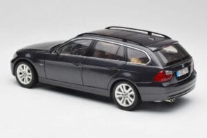 BMW 330i E91 Touring Dark Grey Kyosho 1:18 80430394360 Diecast — photo 7 of 8