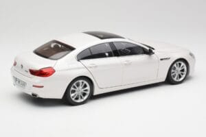 BMW 6 F06 Gran Coupe Mineral White Paragon 1:18 80432218741 Diecast — photo 3 of 8
