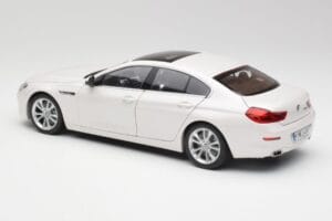 BMW 6 F06 Gran Coupe Mineral White Paragon 1:18 80432218741 Diecast — photo 7 of 8