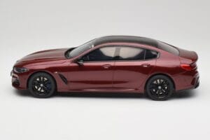 BMW M850i G15 M Performance Melbourne Red Metallic GT Spirit 1:18 GT493 Resin — photo 3 of 6