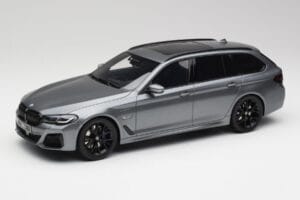 BMW G61 530e M Sport Touring Mineral Grey GT Spirit 1:18 GT485 Resin
