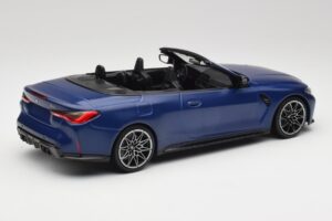 BMW M4 G82 Cabriolet Frozen Portimao Blue Minichamps 1:18 155021030 Diecast — photo 2 of 6