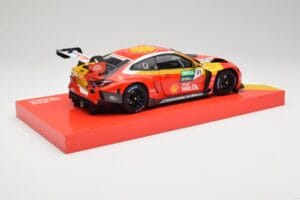 BMW M4 GT3 G82 #31 S. van der Linde Team Schubert DTM Champion 2022 Minichamps 1:18 113222331 Diecast — photo 3 of 8