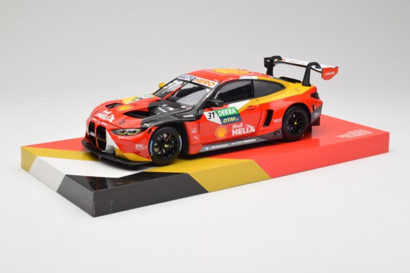 BMW M4 GT3 G82 #31 S. van der Linde Team Schubert DTM Champion 2022 Minichamps 1:18 113222331 Diecast