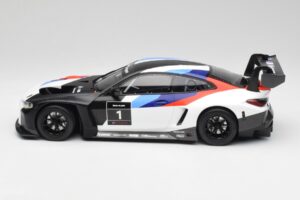BMW M4 GT3 Presentation Car 2021 Minichamps 1:18 155212000 Diecast — photo 3 of 6