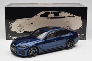 BMW i4 M50 G26 Portimao Blue Minichamps 1:18 110023012 Diecast — photo 8 of 8