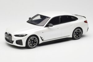BMW i4 M50 G26 Mineral White Metallic Otto 1:18 OT1074 Resin