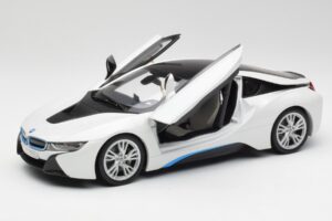 BMW i8 Crystal White Paragon 1:18 80432336841 Diecast — photo 2 of 8