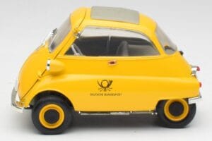 BMW Isetta 250 Deutsche Bundespost Revell 1:18 925 Diecast — photo 4 of 8