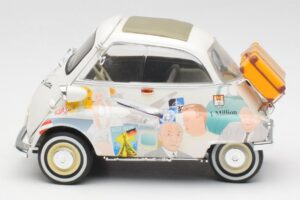 BMW Isetta 250 Revell 1:18 8828 Diecast — photo 4 of 8