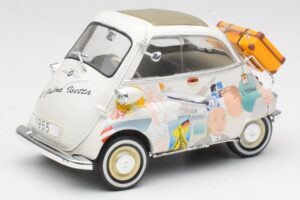 BMW Isetta 250 Revell 1:18 8828 Diecast