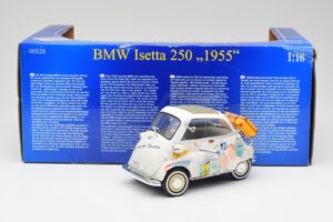 BMW Isetta 250 Revell 1:18 8828 Diecast — photo 8 of 8