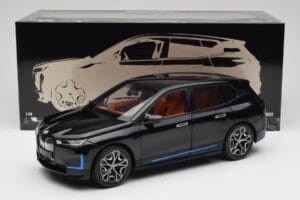 BMW iX Sapphire Black Minichamps 1:18 110023101 Diecast — photo 8 of 8