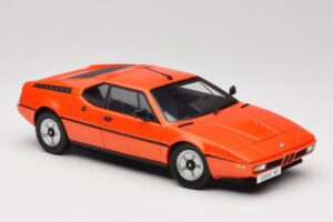 BMW M1 Orange Minichamps 1:18 80432411549 Diecast — photo 6 of 8