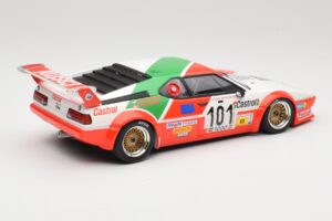 BMW M1 Winther Racing K. Winther / D. Mercer 24 Hours of Le Mans 1984 Minichamps 1:18 155842901 Diecast — photo 2 of 6