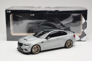 BMW M2 CS F87 Silver with Gold Wheels Minichamps 1:18 155021028 Diecast — photo 6 of 6