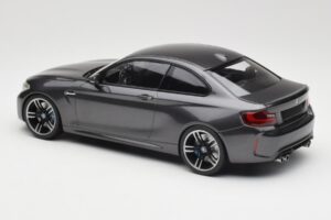 BMW M2 F87 Grey Metallic Minichamps 1:18 155026102 Diecast — photo 5 of 6