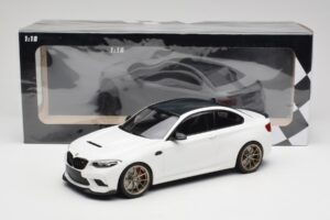 BMW M2 F87 CS Alpine White Gold Wheels Minichamps 1:18 155021020 Diecast — photo 6 of 6