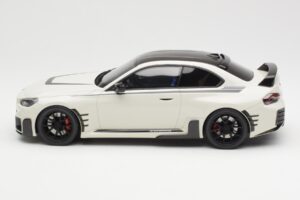 BMW M2 G87 M Performance White GT Spirit 1:18 GT476 Resin — photo 3 of 6