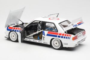 BMW M3 E30 #7 Fina J. Cecotto DTM 1992 AUTOart 1:18 89246 Diecast — photo 4 of 7