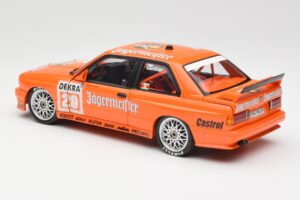 BMW M3 E30 #20 Jagermeister W. Gardner DTM 1992 Minichamps 1:18 180922020-O Diecast — photo 7 of 8
