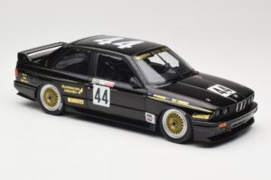BMW M3 E30 JPS Team BMW #44 J. Richards / T. Longhurst Class Winners Bathurst 1000 1987 Minichamps 1:18 155872044 Diecast — photo 4 of 6