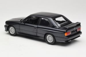 BMW M3 E30 Sport Evolution Blue Metallic Minichamps 1:18 180020308 Diecast — photo 7 of 8