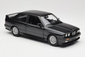 BMW M3 E30 Black Metallic Minichamps 1:18 180020306 Diecast — photo 6 of 8